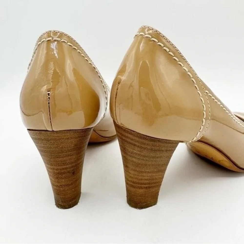 AGL Tan Nude Patent Leather Flex‎ Heels w/Cream Topstitching Sz 37 EU/6.5-7 US